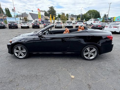Used 2012 Lexus IS 350C w/ Luxury Pkg RWD image 16