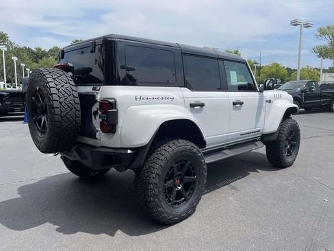 New 2026 Ford Bronco Raptor w/ Interior Carbon Fiber Pack AWD/4WD image 6