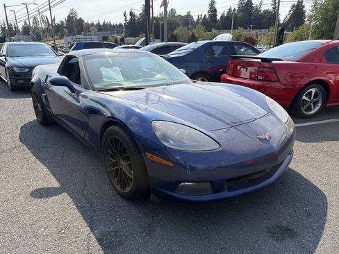 Used 2006 Chevrolet Corvette Coupe w/ Preferred Equipment Group RWD image 5