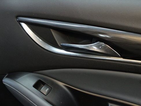 Used 2019 Buick Enclave Premium image 13