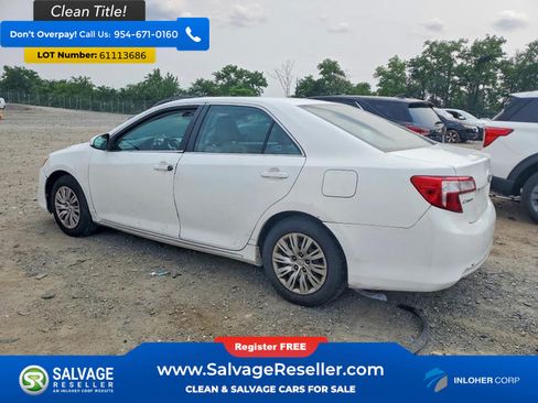 Used 2012 Toyota Camry LE FWD image 3