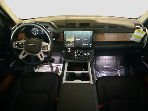 New 2026 Land Rover Defender 110 X-Dynamic SE AWD/4WD image 15