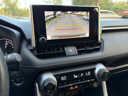 Used 2024 Toyota RAV4 XLE FWD image 11