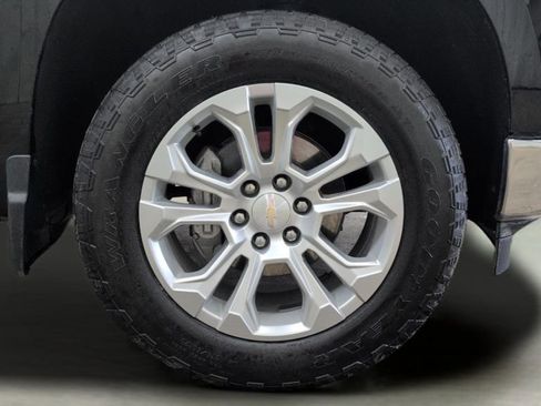 Used 2024 Chevrolet Silverado 1500 LTZ AWD/4WD image 29