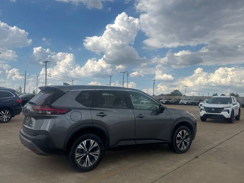 Certified 2023 Nissan Rogue SV AWD/4WD image 25