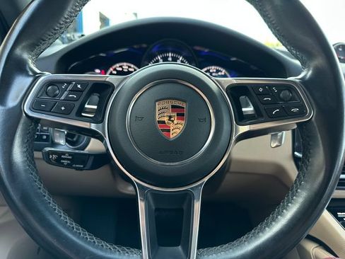 Used 2019 Porsche Cayenne AWD/4WD image 20