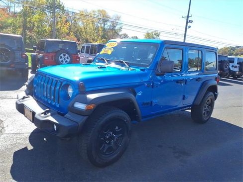 Certified 2022 Jeep Wrangler Unlimited Sport image 3