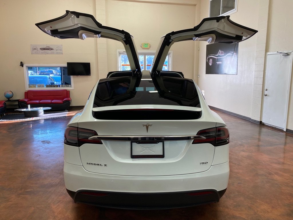 Used 2018 Tesla Model X AWD/4WD image 20