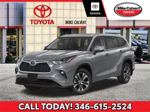 New 2025 Toyota Highlander XLE image 1