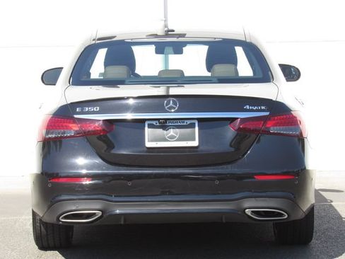 Used 2021 Mercedes-Benz E 350 4MATIC Sedan image 7