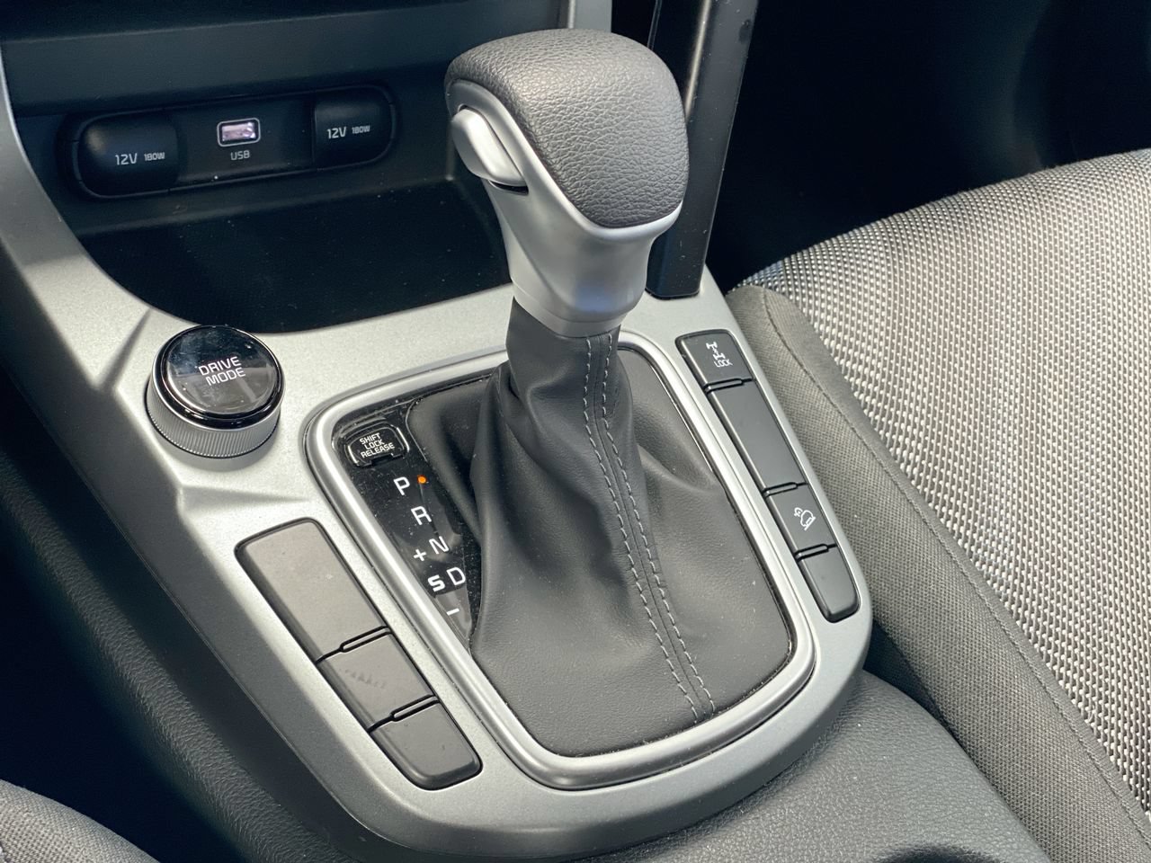 Certified 2026 Kia Seltos LX AWD/4WD image 24