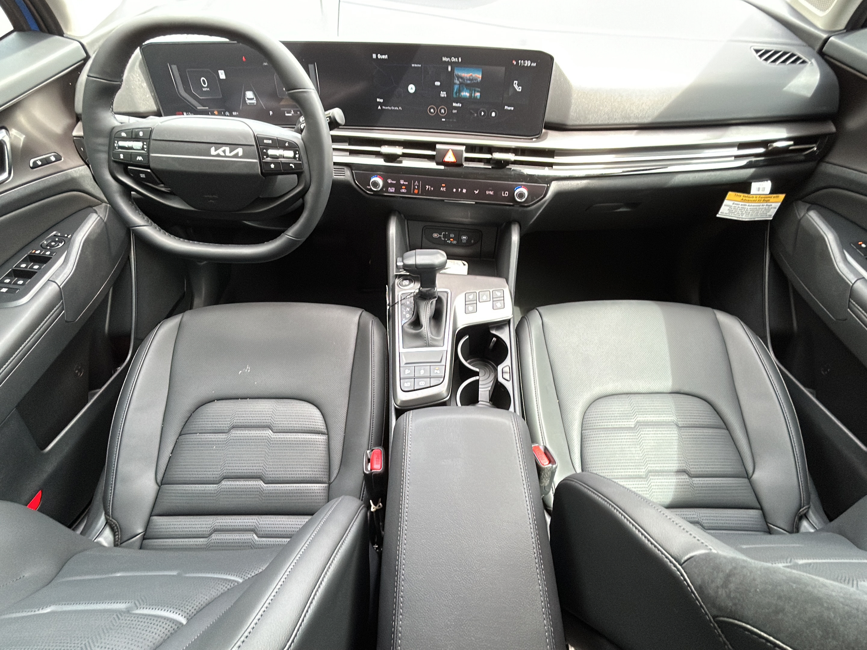 New 2027 Kia Sportage SX FWD image 12