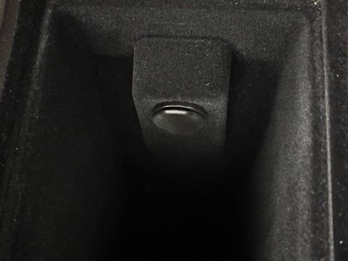 Used 2023 Cadillac XT4 Luxury image 32