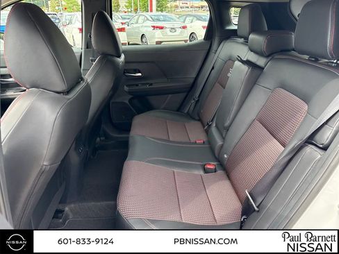 New 2025 Nissan Kicks SR image 27