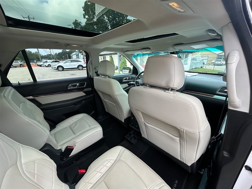 Used 2017 Ford Explorer Platinum AWD/4WD image 25