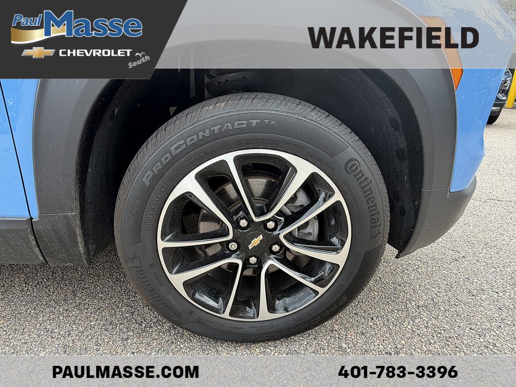 Certified 2024 Chevrolet TrailBlazer LT w/ LT Cold Weather Package AWD/4WD image 14