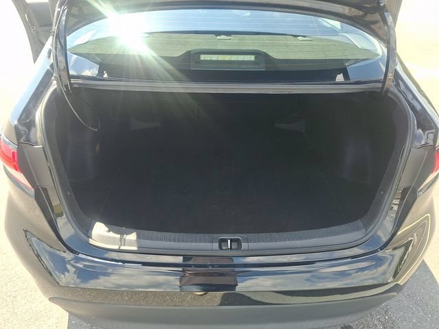 Used 2024 Toyota Corolla LE FWD image 29