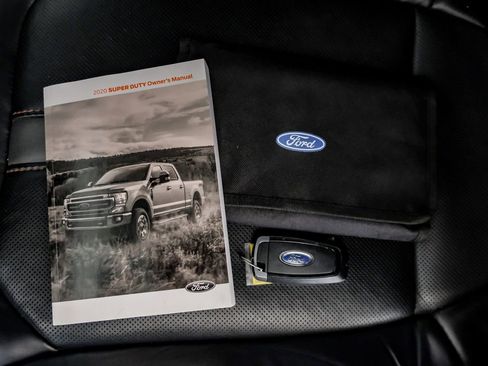 Used 2020 Ford F250 Platinum w/ FX4 Off-Road Package image 68