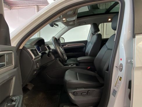 Used 2020 Volkswagen Atlas SEL AWD/4WD image 23
