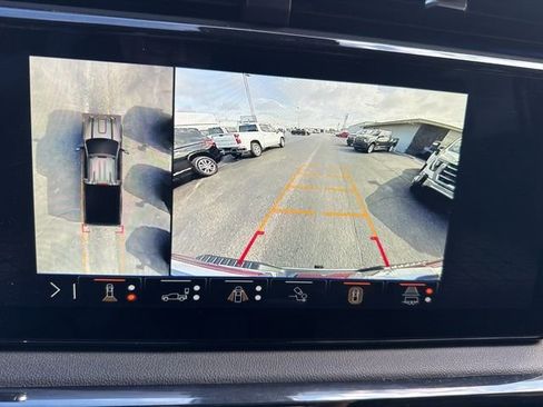 Used 2024 GMC Sierra 2500 AT4 w/ AT4 Premium Plus Package image 24