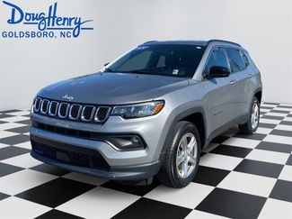 Used 2024 Jeep Compass Latitude video 1