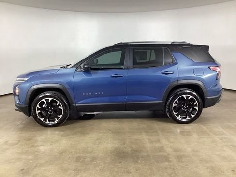 Used 2025 Chevrolet Equinox LT AWD/4WD image 16