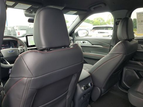 New 2026 Ford Explorer ST-Line AWD/4WD image 30