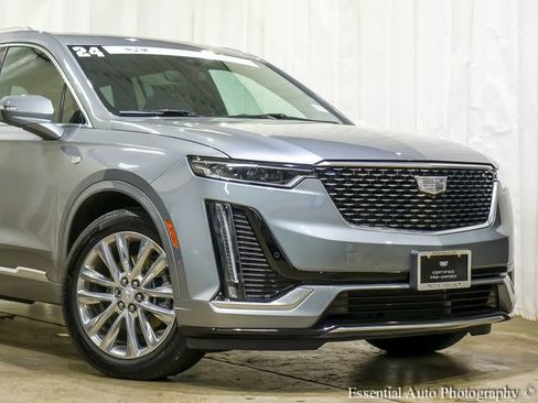Certified 2024 Cadillac XT6 Premium Luxury w/ Technology Package AWD/4WD image 12