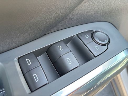 New 2026 Chevrolet Traverse Z71 w/ Enhanced Driving Package AWD/4WD image 15