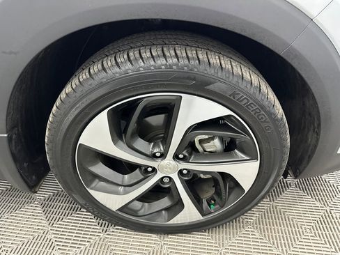 Used 2016 Hyundai Tucson Limited FWD image 13