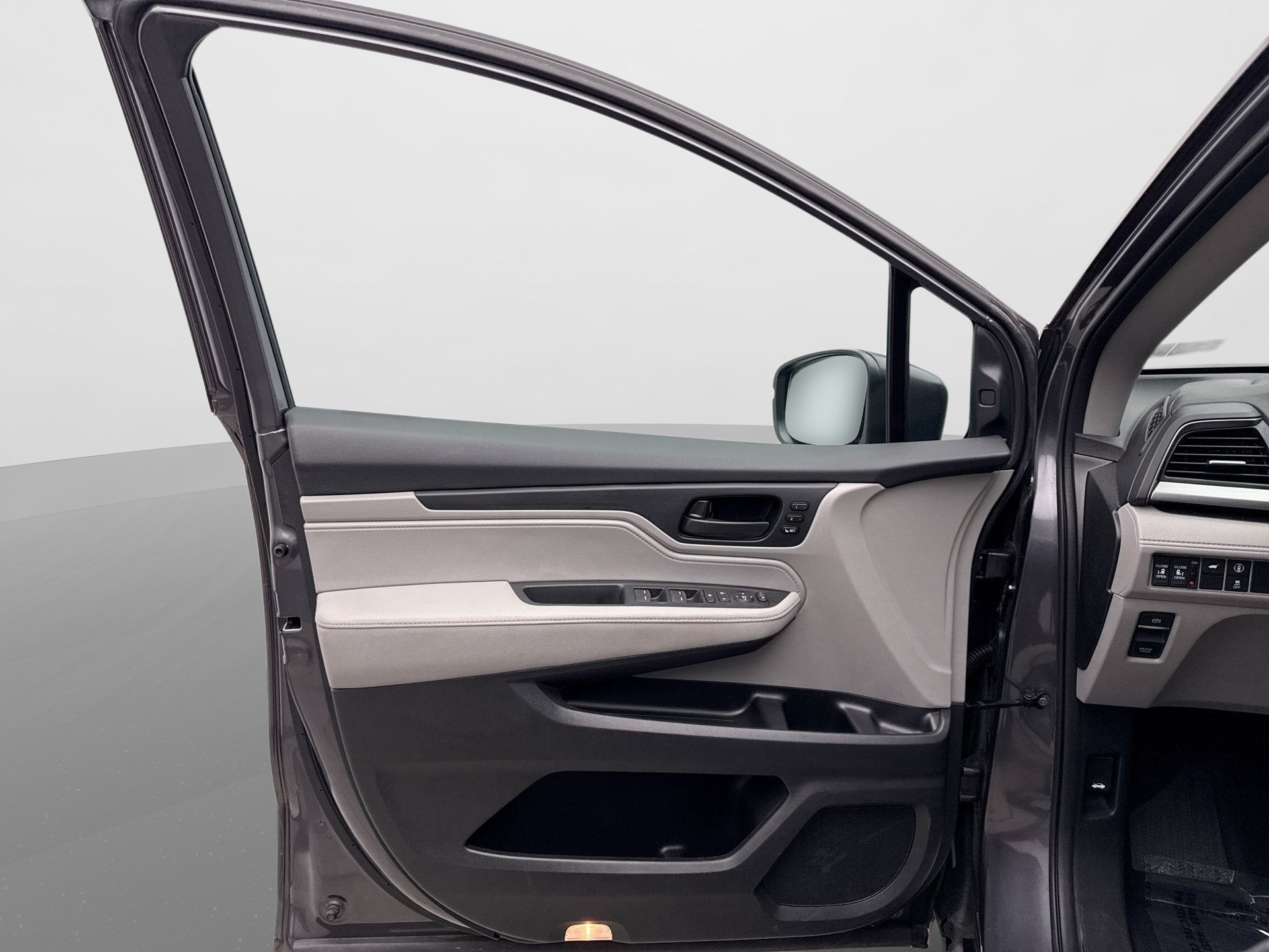 Used 2023 Honda Odyssey EX-L image 11