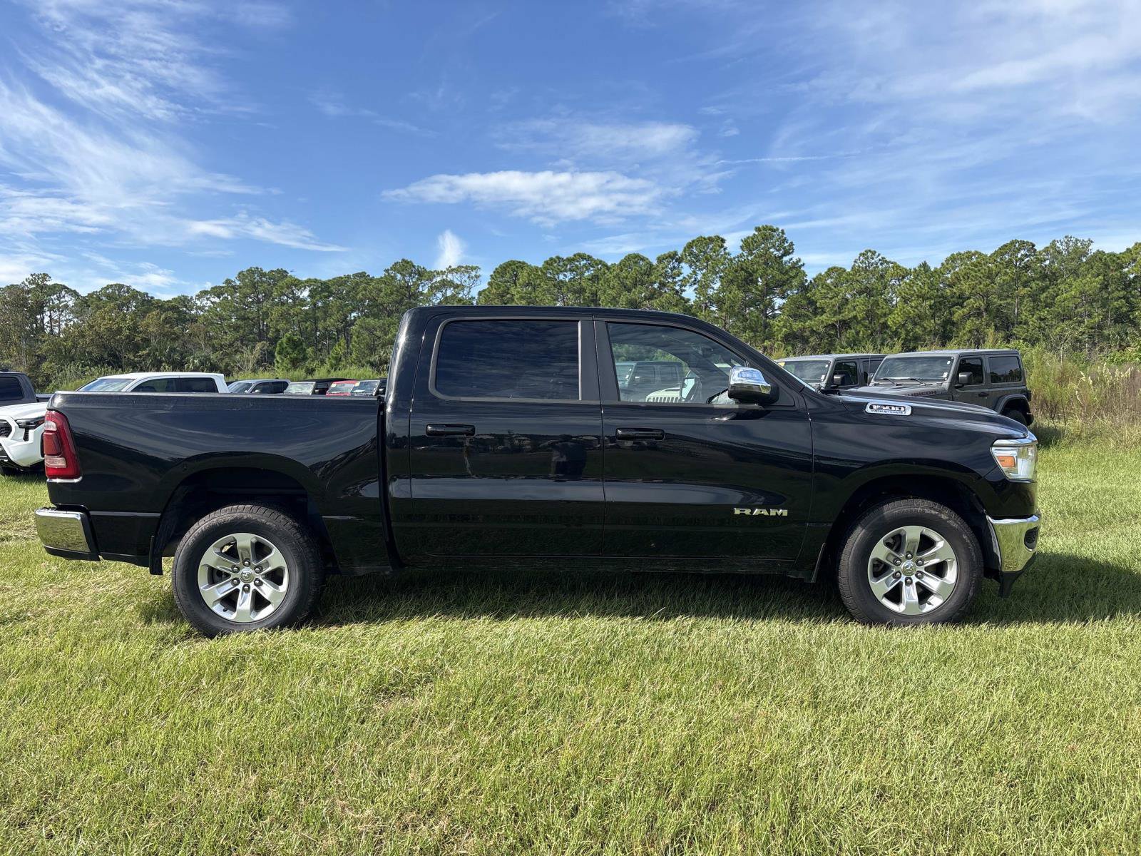 Certified 2024 RAM 1500 Laramie AWD/4WD image 2