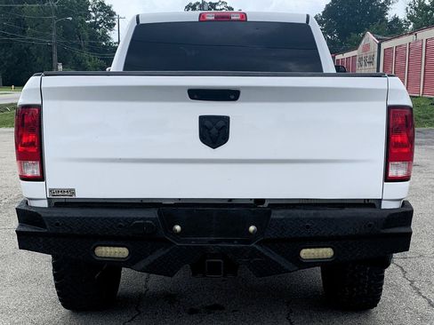 Used 2015 RAM 2500 Tradesman w/ Chrome Appearance Group AWD/4WD image 4