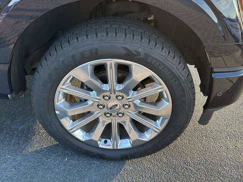 Used 2022 Ford F150 Limited image 35