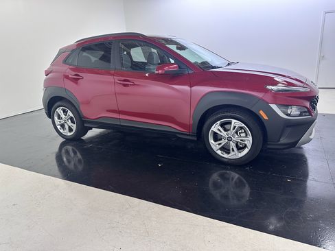 Used 2022 Hyundai Kona SEL image 15
