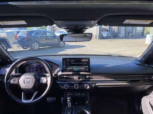 Used 2022 Honda Civic Sport Touring image 14