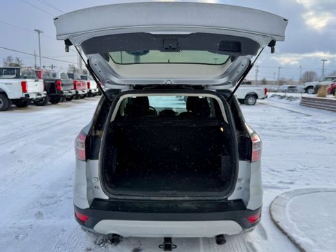 Certified 2018 Ford Escape SE w/ Ford Safe & Smart Package image 14