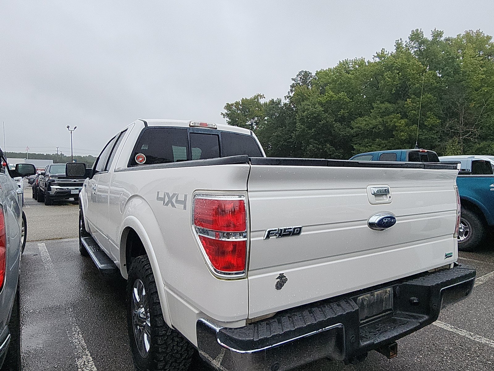Used 2010 Ford F150 Lariat AWD/4WD image 3