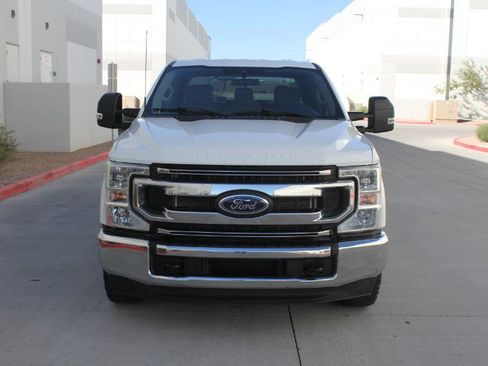 Used 2022 Ford F250 XLT image 3