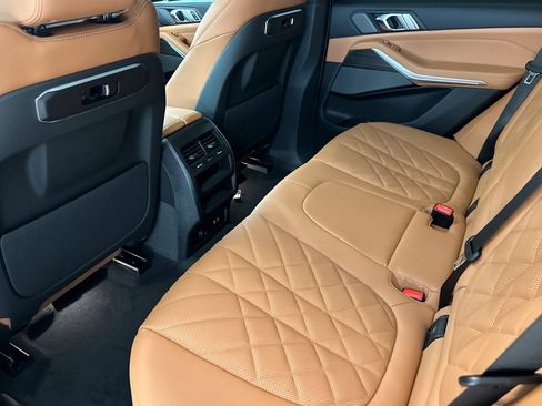 New 2026 BMW X5 sDrive40i w/ M Sport Package image 22