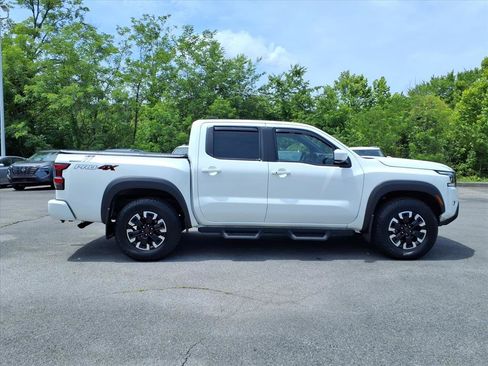Certified 2024 Nissan Frontier PRO-4X w/ Off-Road Protection Package AWD/4WD image 15