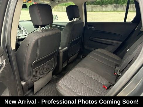 Used 2017 GMC Terrain SLE FWD image 16