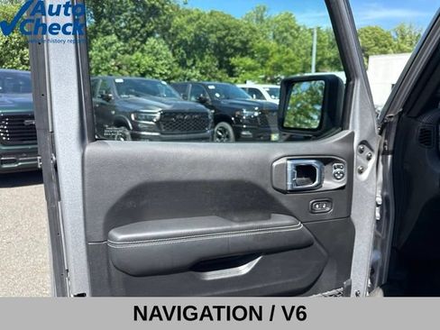 Used 2021 Jeep Wrangler Unlimited Sahara AWD/4WD image 34
