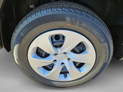 New 2025 Toyota RAV4 LE image 10