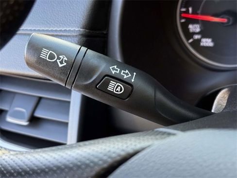 Certified 2024 GMC Terrain SLE image 22