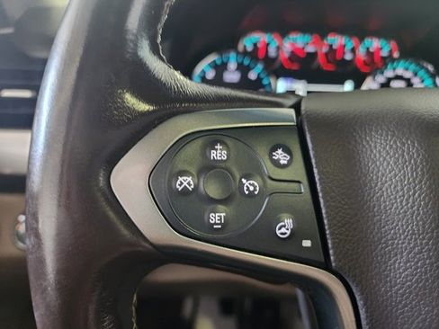 Used 2019 Chevrolet Suburban Premier image 28