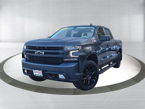 Used 2022 Chevrolet Silverado 1500 RST image 1