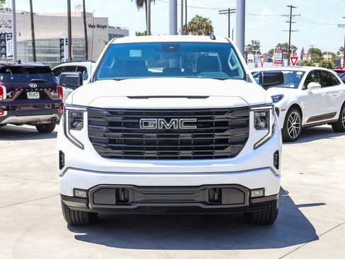 Used 2024 GMC Sierra 1500 Elevation w/ LPO, Elevation Black Package AWD/4WD image 6