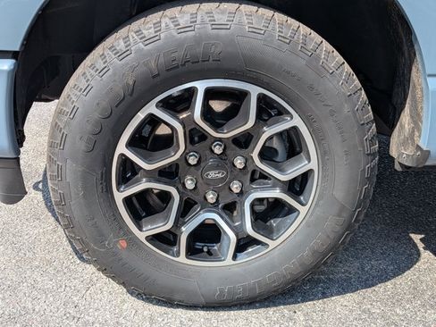 Used 2023 Ford F150 XLT w/ Equipment Group 302A High AWD/4WD image 18