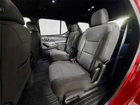 Used 2023 Chevrolet Traverse LT w/ LPO, Floor Liner Package image 23